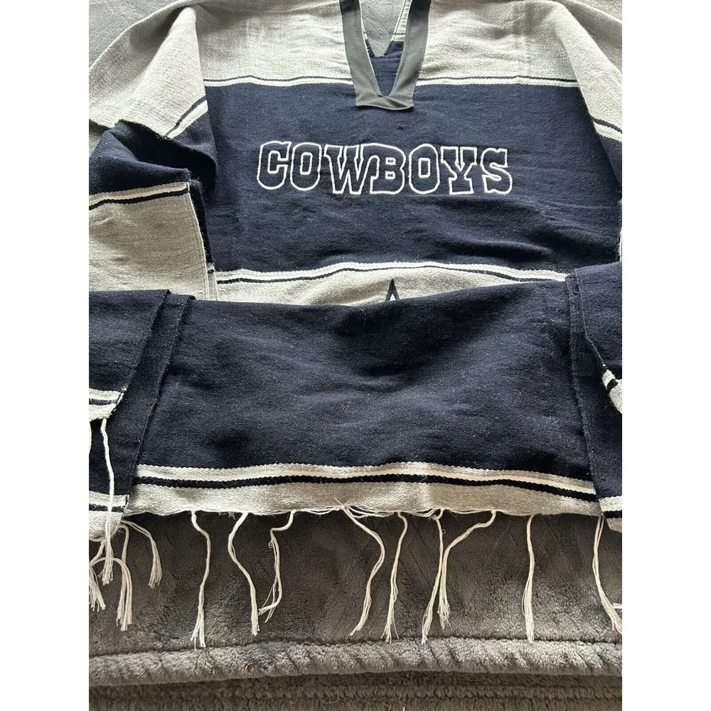 NFL‎ Poncho Dallas Cowboys Acrylic Cotton/ NWT